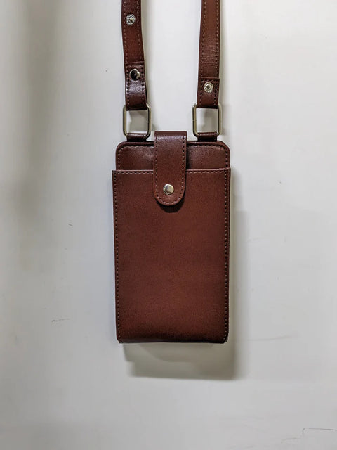 Clara Essentials Pouch